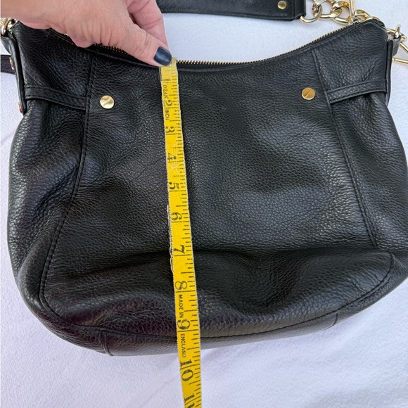 Michael Kors Bedford Black Leather Shoulder Bag Handbag Satchel Purse Slouch - Picture 9 of 10